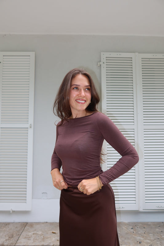 TM | Top Básico • Marrón